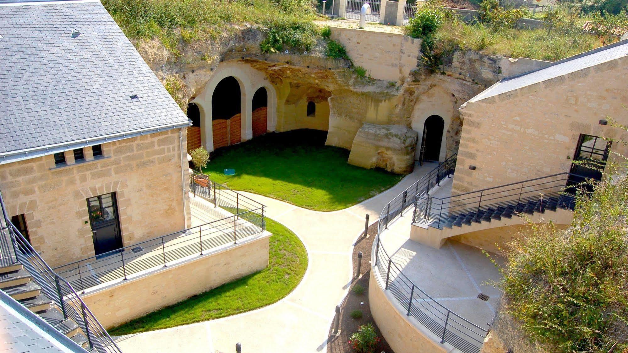 Rocaminori Hôtel Louresse-Rochemenier Exterior foto